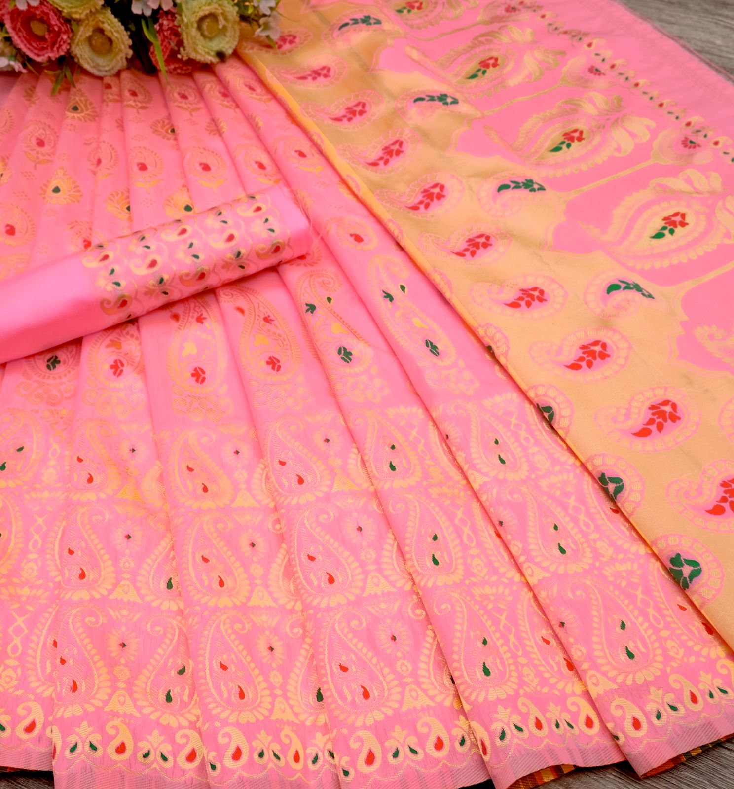 Elegantly decorated with gorgeous Solid Jacquard weave that gives a perfect look to the outfit