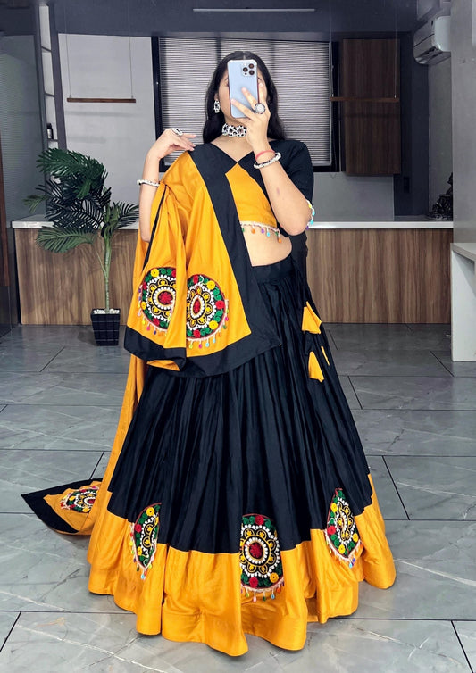 Designer Lehenga Choli