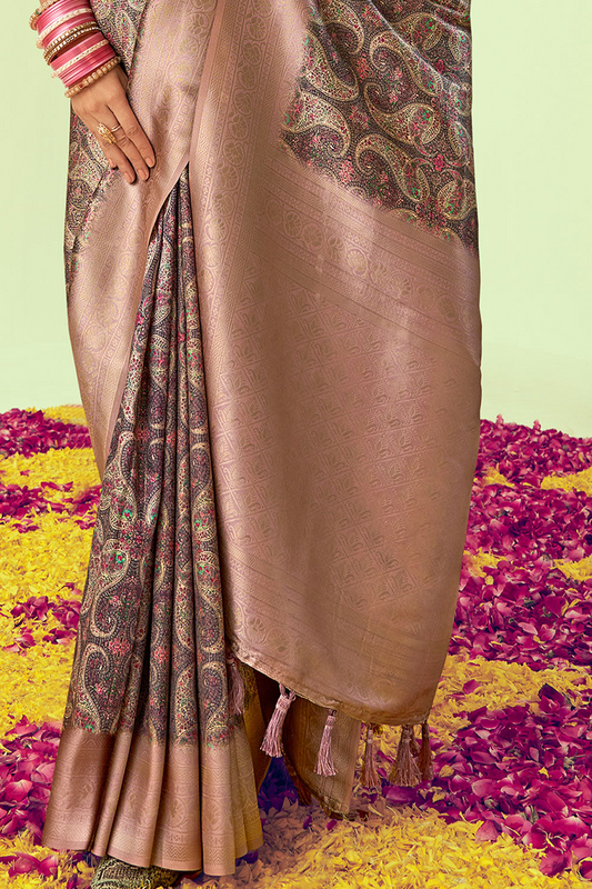 Elegantly decorated with gorgeous Solid Jacquard weave that gives a perfect look to the outfit